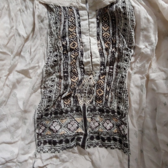 Top - Picture 3 of 3